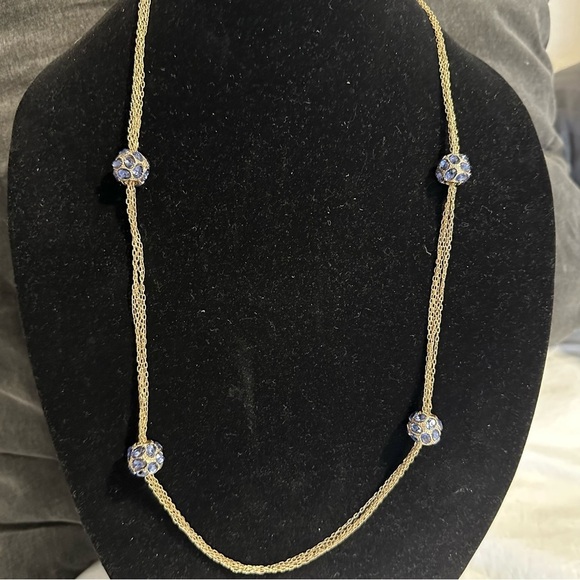 KENNETH JAY LANE SIGNED NECKLACE WITH BLUE CRYSTALS and POUCH - Picture 2 of 11